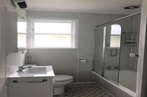 Photo of property in 1 Trafalgar Street, Levin, 5510