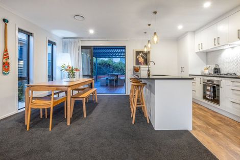Photo of property in 10 Pateke Drive, Kenepuru, Porirua, 5022