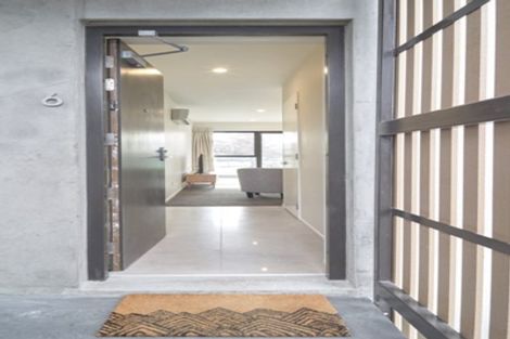 Photo of property in Riverena Flats, 377 Barbadoes Street, Christchurch Central, Christchurch, 8011