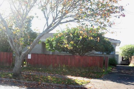 Photo of property in 10 Brent Place, Manurewa, Auckland, 2102