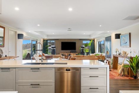 Photo of property in 1 Fernbird Grove, Kerikeri, 0294