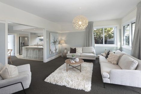 Photo of property in 2 Celia Street, Redcliffs, Christchurch, 8081