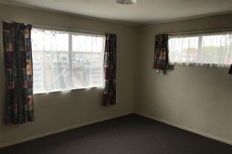 Photo of property in 1/31 Birkenhead Crescent, Flaxmere, Hastings, 4120