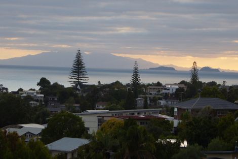 Photo of property in 7 Galaxy Drive, Mairangi Bay, Auckland, 0630