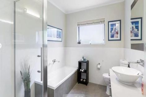 Photo of property in 11 Fendalton Place, Hatfields Beach, Orewa, 0931