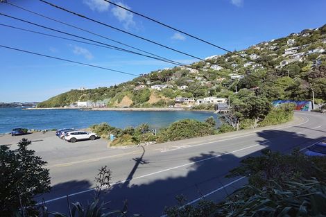 Photo of property in 82 Evans Bay Parade, Roseneath, Wellington, 6021