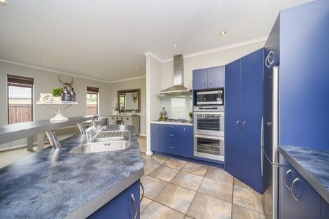 Photo of property in 196 Kelvin Grove Road, Kelvin Grove, Palmerston North, 4414