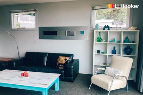 Photo of property in 32 Ravenswood Road, Saint Clair, Dunedin, 9012