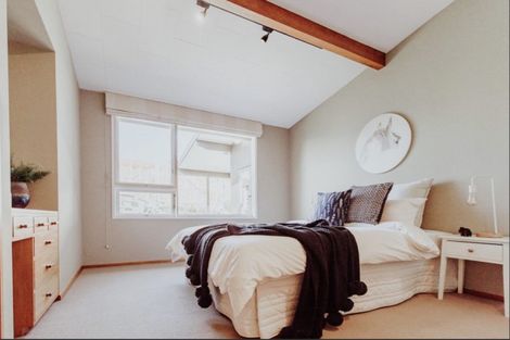 Photo of property in 345 Devonport Road, Tauranga, 3110