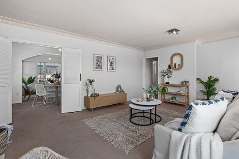 Photo of property in 489 Otumoetai Road, Otumoetai, Tauranga, 3110