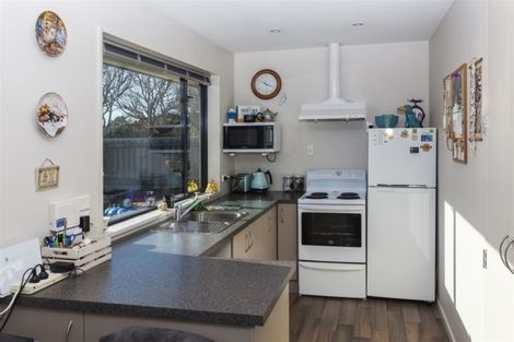 Photo of property in 2d Ferndown Lane, Bromley, Christchurch, 8062