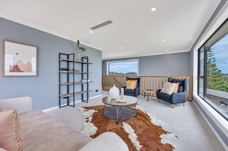 Photo of property in 2 Taku Close, Long Bay, Auckland, 0630