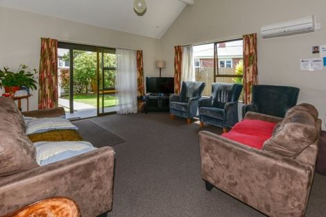 Photo of property in 60b Mcfaddens Road, St Albans, Christchurch, 8052
