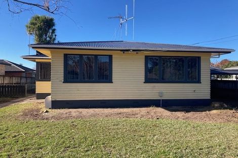 Photo of property in 70 Aurora Terrace, Hillcrest, Hamilton, 3216