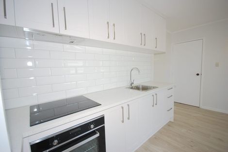 Photo of property in 2/35 Fairlands Avenue, Waterview, Auckland, 1026