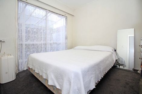 Photo of property in 2/37 Hillside Road, Papatoetoe, Auckland, 2025