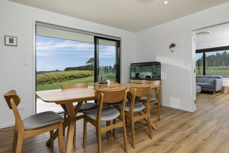 Photo of property in 131 Bodhisattva Road, Waitoki, Silverdale, 0994