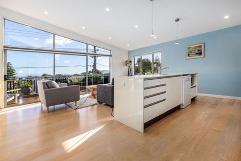 Photo of property in 20b Wharemauku Road, Raumati Beach, Paraparaumu, 5032