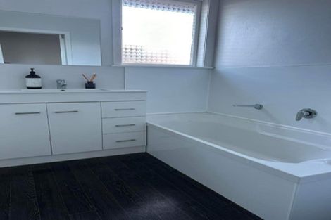 Photo of property in 26 Rata Avenue, Edgecumbe, 3120