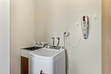 Photo of property in 1/450b Harewood Road, Harewood, Christchurch, 8051