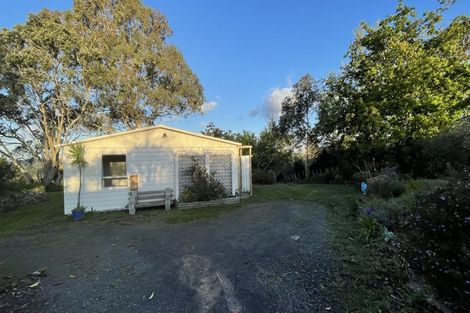Photo of property in 1971 East Coast Road, Stillwater, Silverdale, 0993