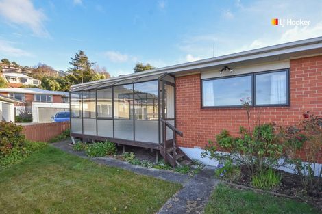 Photo of property in 61f Playfair Street, Caversham, Dunedin, 9012