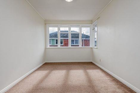 Photo of property in 31 Manchester Street, Takaro, Palmerston North, 4412