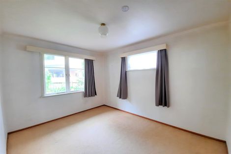 Photo of property in 43 Cutler Street, New Lynn, Auckland, 0600