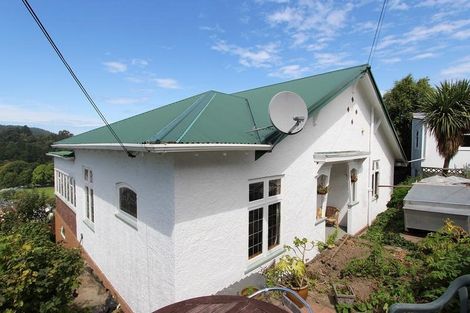 Photo of property in 10 Ramsay Street, Dalmore, Dunedin, 9010