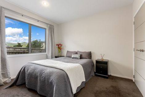 Photo of property in 2 Nelson Avenue, Aotea, Porirua, 5024
