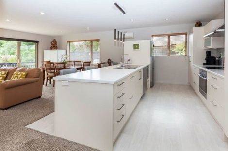 Photo of property in 23 Holbrook Way, Westmorland, Christchurch, 8025