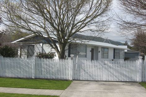 Photo of property in 8 Rata Street, Tokomaru, Palmerston North, 4474