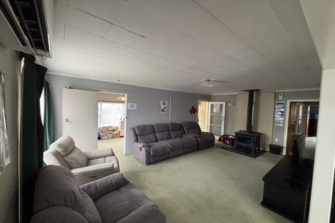 Photo of property in 12 Karaka Place, Tokoroa, 3420