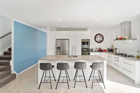 Photo of property in 21 Tyler Davies Drive, Red Beach, 0932