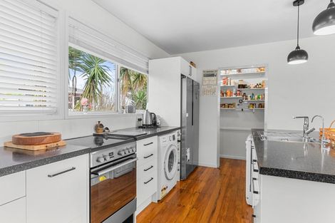 Photo of property in 170 One Tree Point Road, One Tree Point, 0118