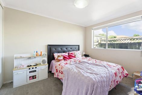 Photo of property in 1/9 Saints Court, Manurewa, Auckland, 2102