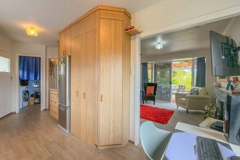 Photo of property in 1 Jonathan Place, Putaruru, 3411