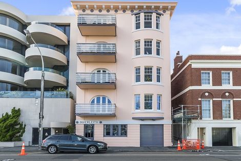 Photo of property in Inverleith Apartments, 3/306 Oriental Parade, Oriental Bay, Wellington, 6011