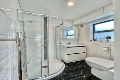 Photo of property in 357 Main Road, Tawa, Wellington, 5028