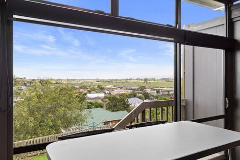 Photo of property in 4 O'meara Heights, Paeroa, 3600