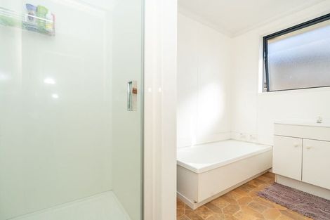 Photo of property in 23 Pointon Glade, Grandview Heights, Hamilton, 3200