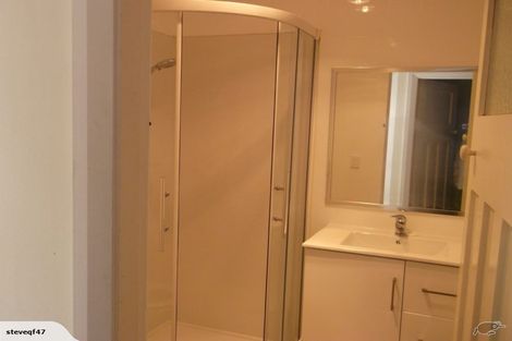 Photo of property in 106 Mortimer Terrace, Brooklyn, Wellington, 6021