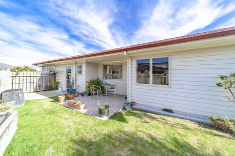 Photo of property in 8 Belgrove Place, Waipukurau, 4200