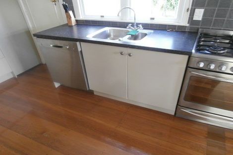 Photo of property in 1/165 Fendalton Road, Fendalton, Christchurch, 8052