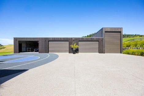 Photo of property in 55 Hull Road, Waitoki, Kaukapakapa, 0871