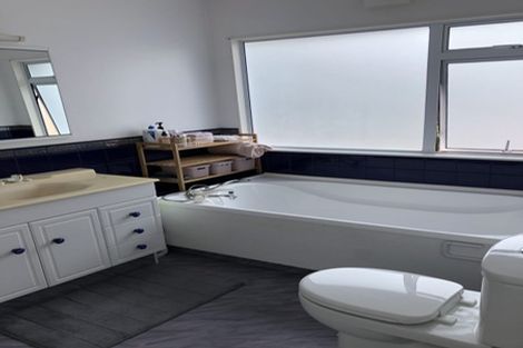 Photo of property in 6 Gumtree Rise, Otamatea, Whanganui, 4500