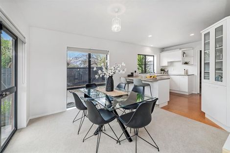 Photo of property in 1/24 Blighs Road, Strowan, Christchurch, 8052