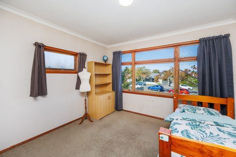 Photo of property in 87 Florence Avenue, Palmerston North, 4414