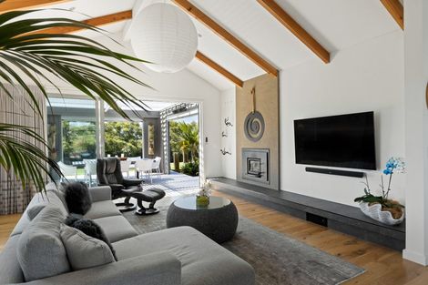 Photo of property in 265 Forestry Road, Waitoki, Kaukapakapa, 0871