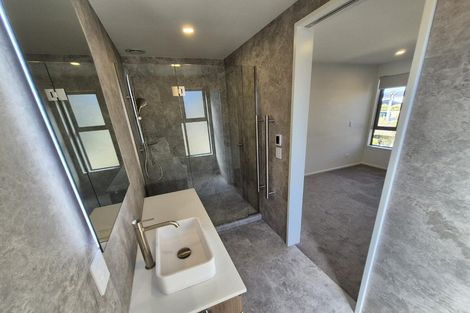 Photo of property in 2/23 Webb Street, Saint Albans, Christchurch, 8014